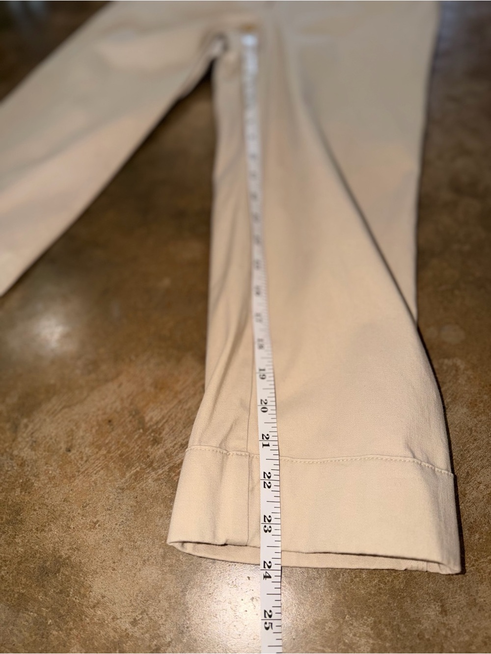 White House Black Market Slim Crop Pants Khaki Stretch Cotton Size 4 - Picture 7 of 11